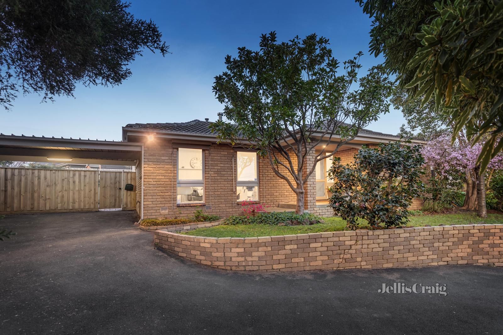 7 Cloverdale Lane, Chirnside Park VIC 3116, Image 0