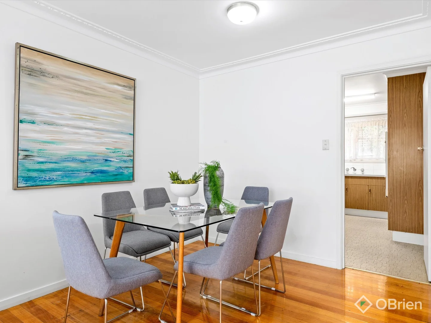 Additional image 5 of 4/92-94 Main Street, Blackburn VIC 3130