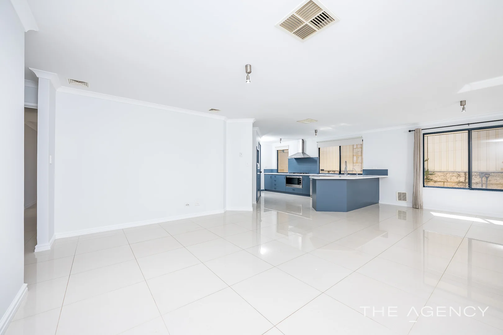 Additional image 12 of 75 Jindalee Boulevard, Jindalee WA 6036