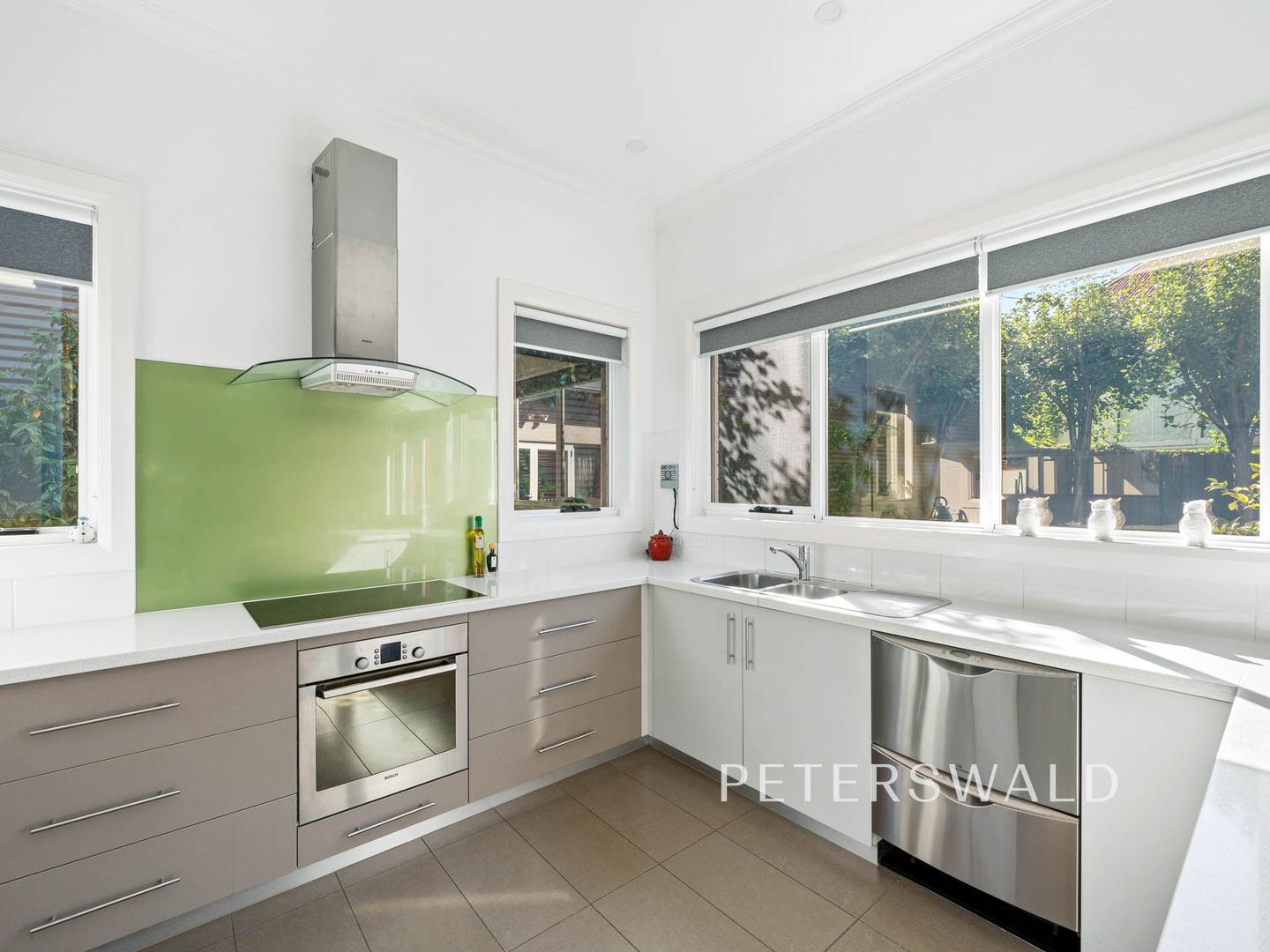15a Roope Street, New Town TAS 7008, Image 2