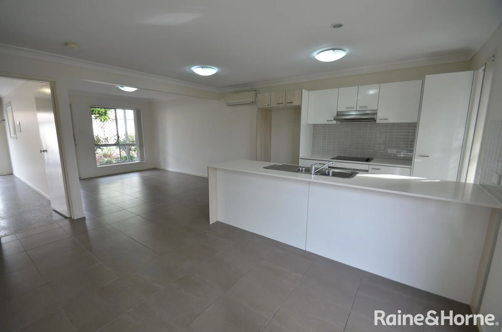 Primary image of 7/30 Allingham St, Kuraby QLD 4112