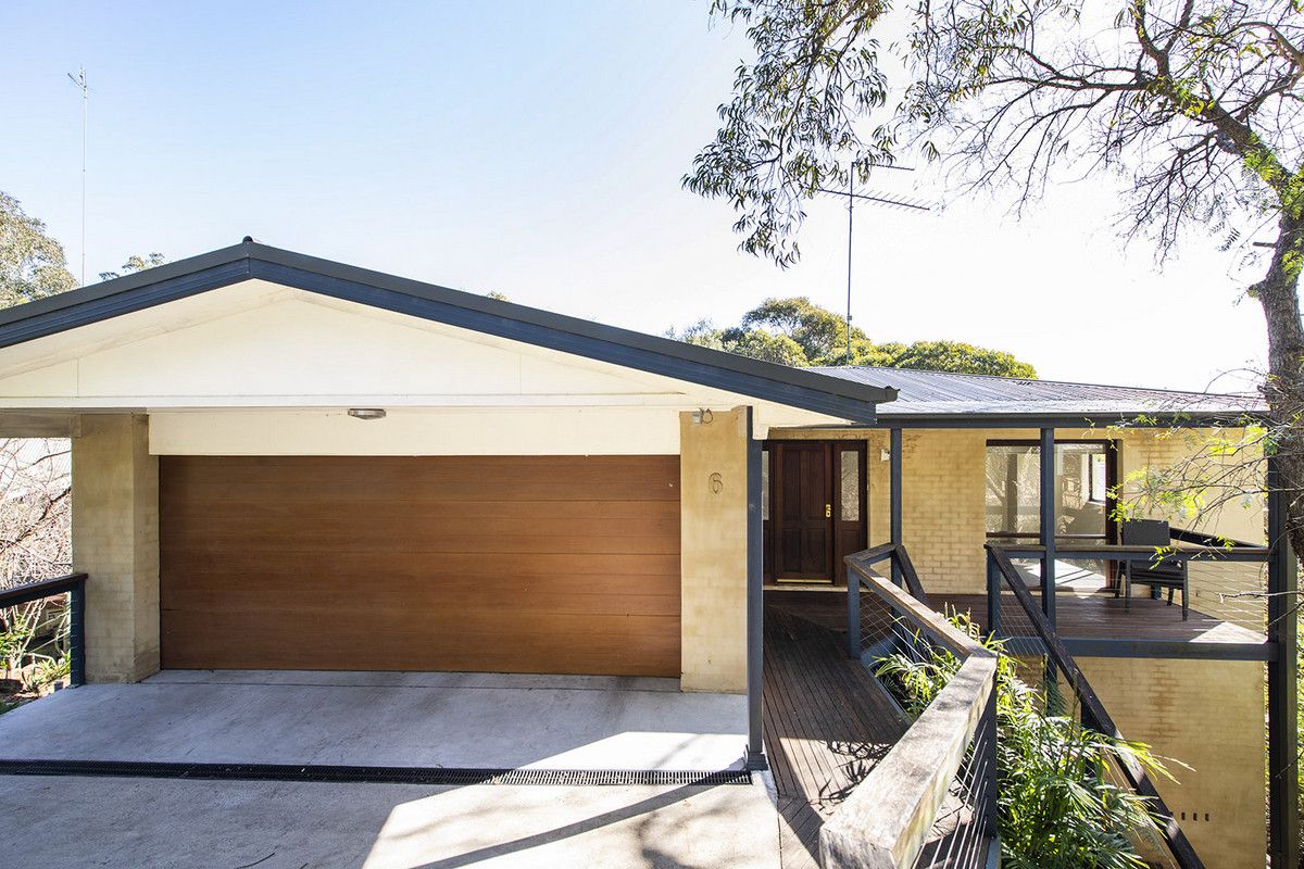 5 bedrooms House in 6 Morse Place BLAXLAND NSW, 2774