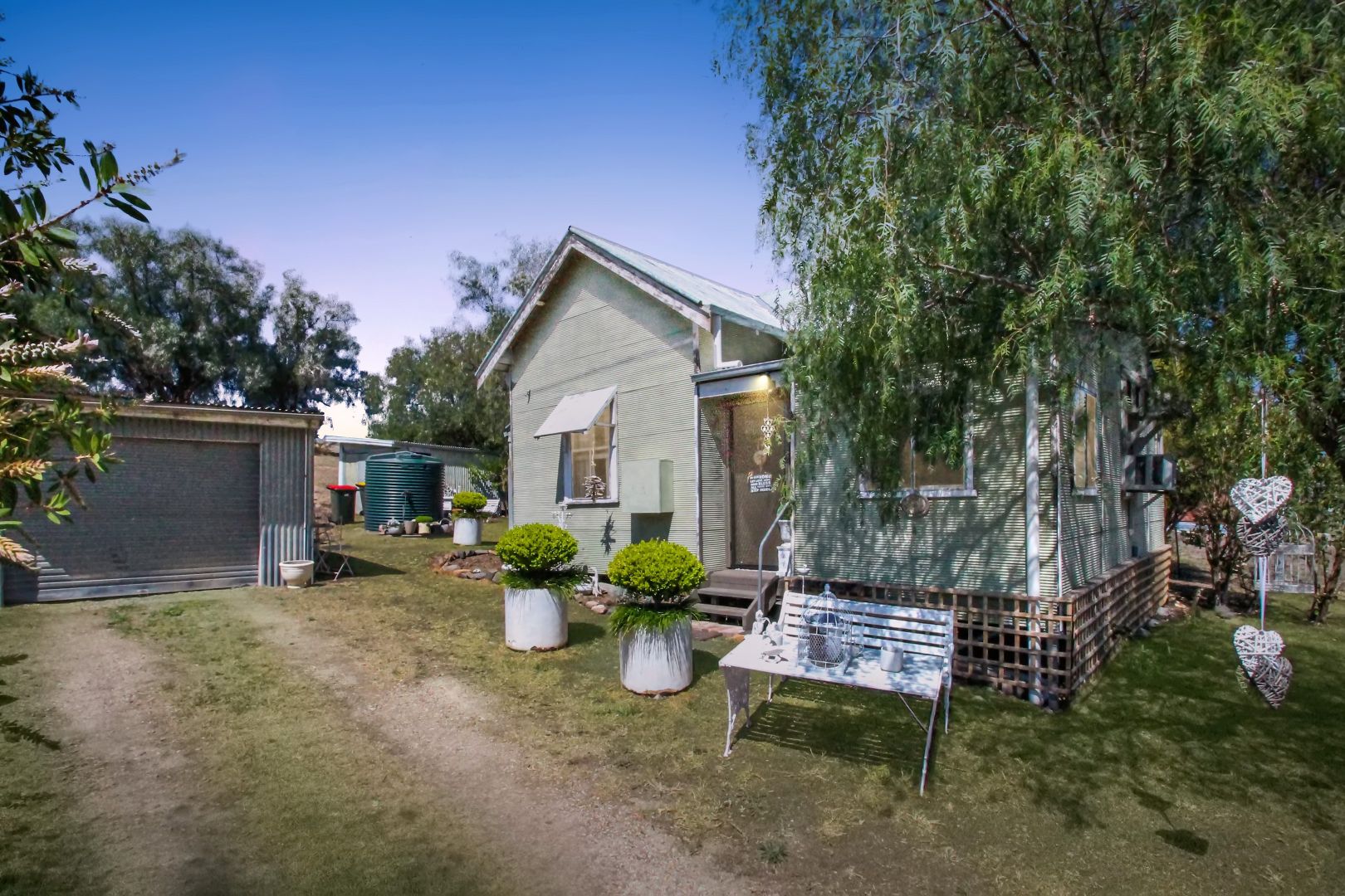 30 Learmonth Street, Willow Tree Property History & Address Research