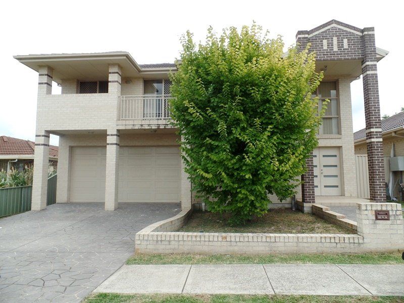 4 bedrooms House in 85B Falcon Circuit GREEN VALLEY NSW, 2168