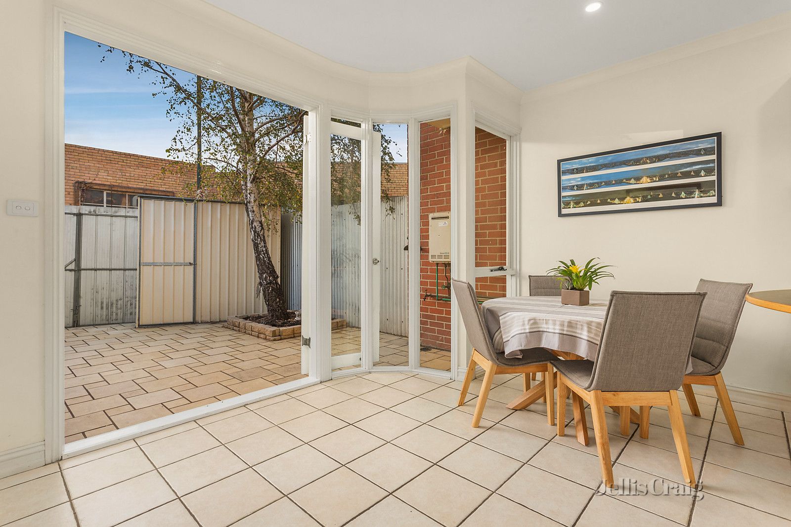 12 Henry Street, Kensington VIC 3031, Image 2