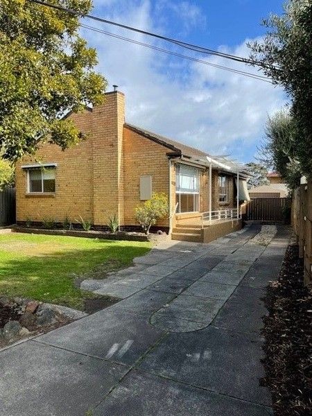 3 bedrooms House in 5 Norville Street BENTLEIGH EAST VIC, 3165