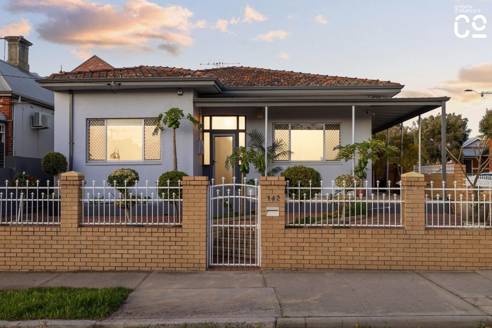 5 bedrooms House in 142 Bulwer Street PERTH WA, 6000