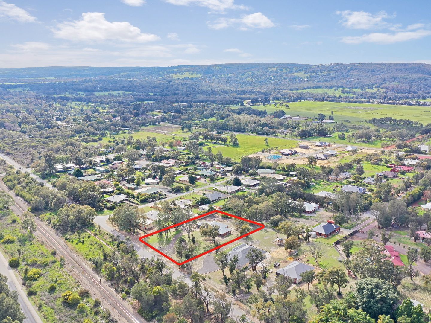 53 Hardey Road, Serpentine WA 6125, Image 2