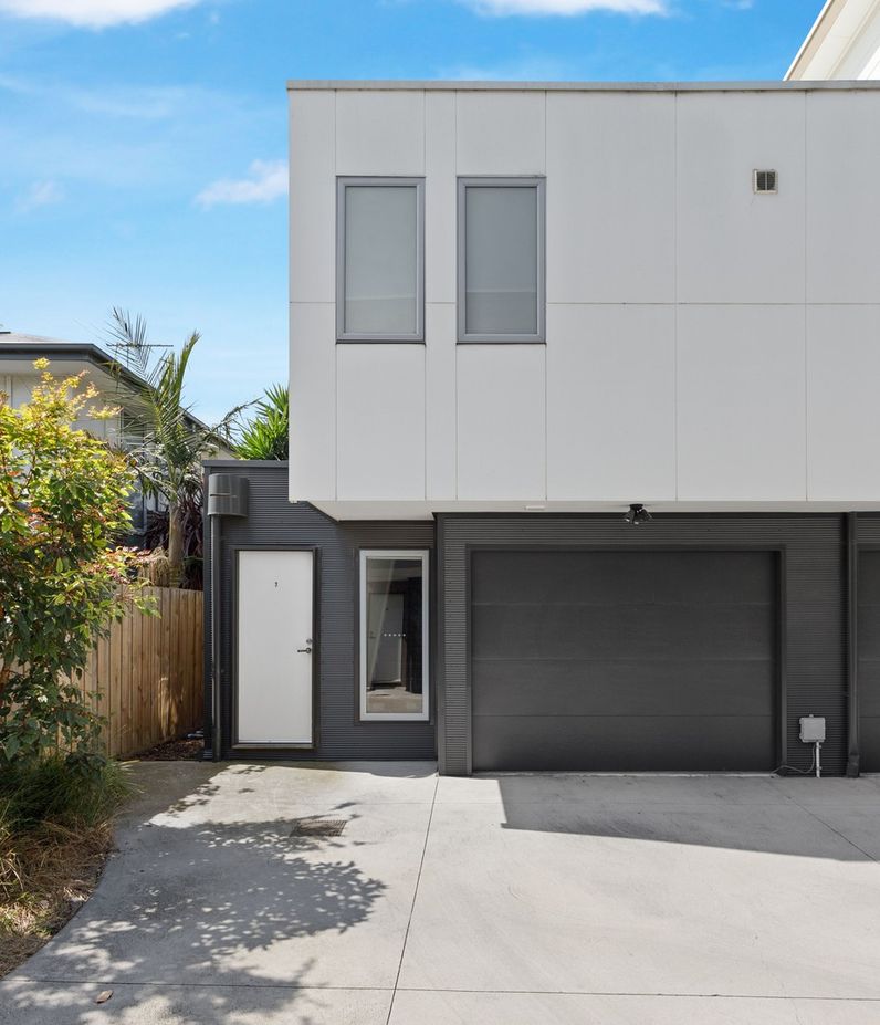 7/49 Rosamond Road, Maidstone VIC 3012, Image 2