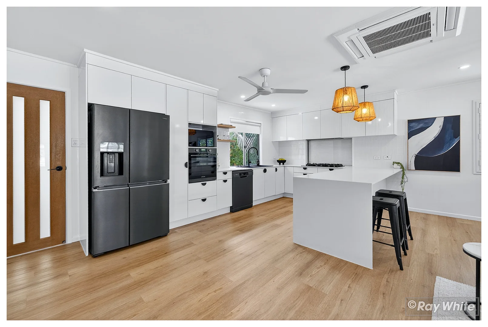 Additional image 35 of 63 Menzies Street, Park Avenue QLD 4701