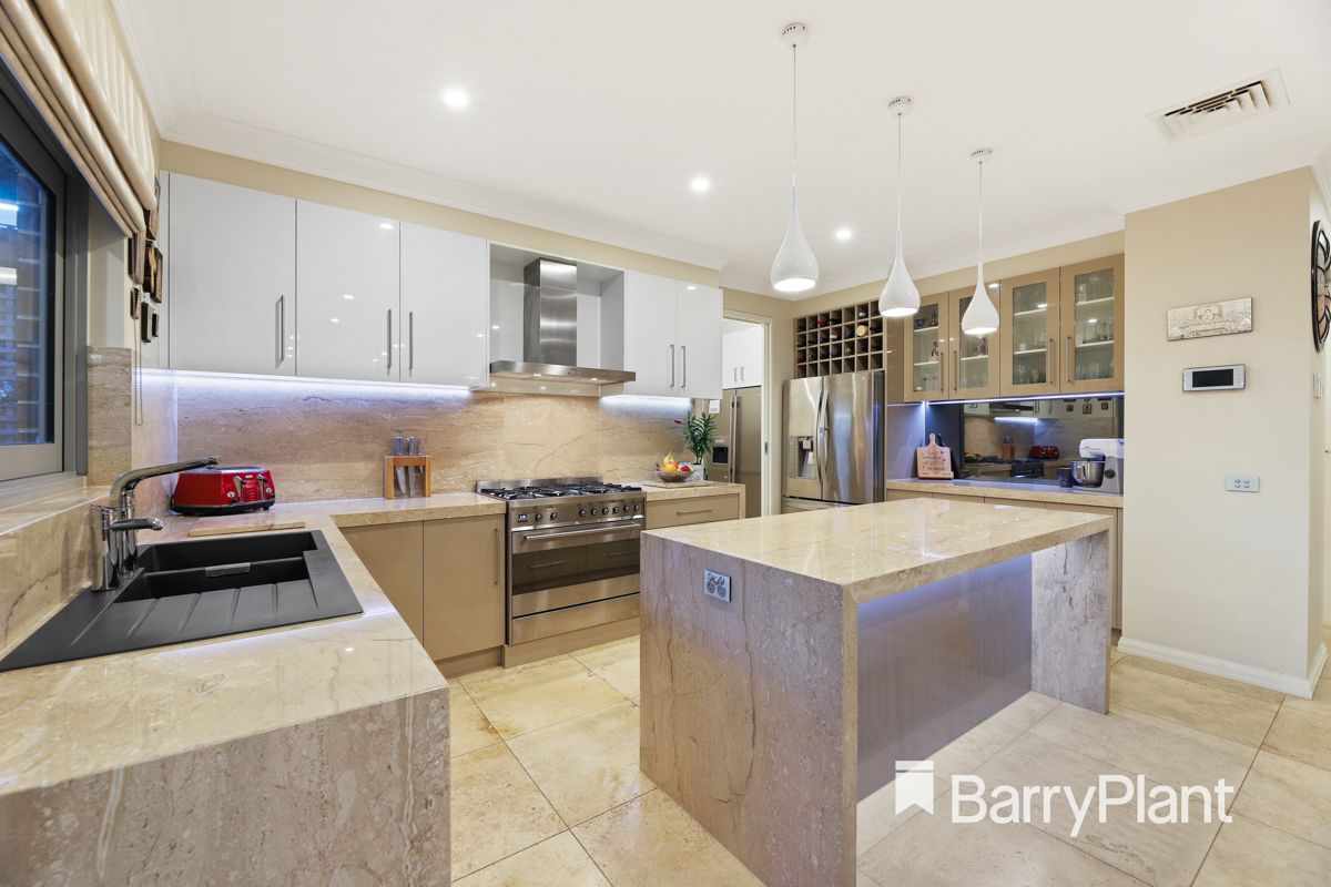 1/3 Giselle Avenue, Wantirna South VIC 3152, Image 0