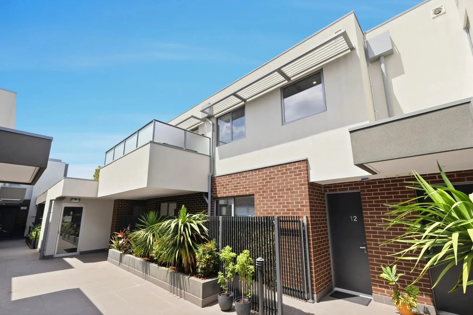 12/21 Reeve Court, Cheltenham VIC 3192