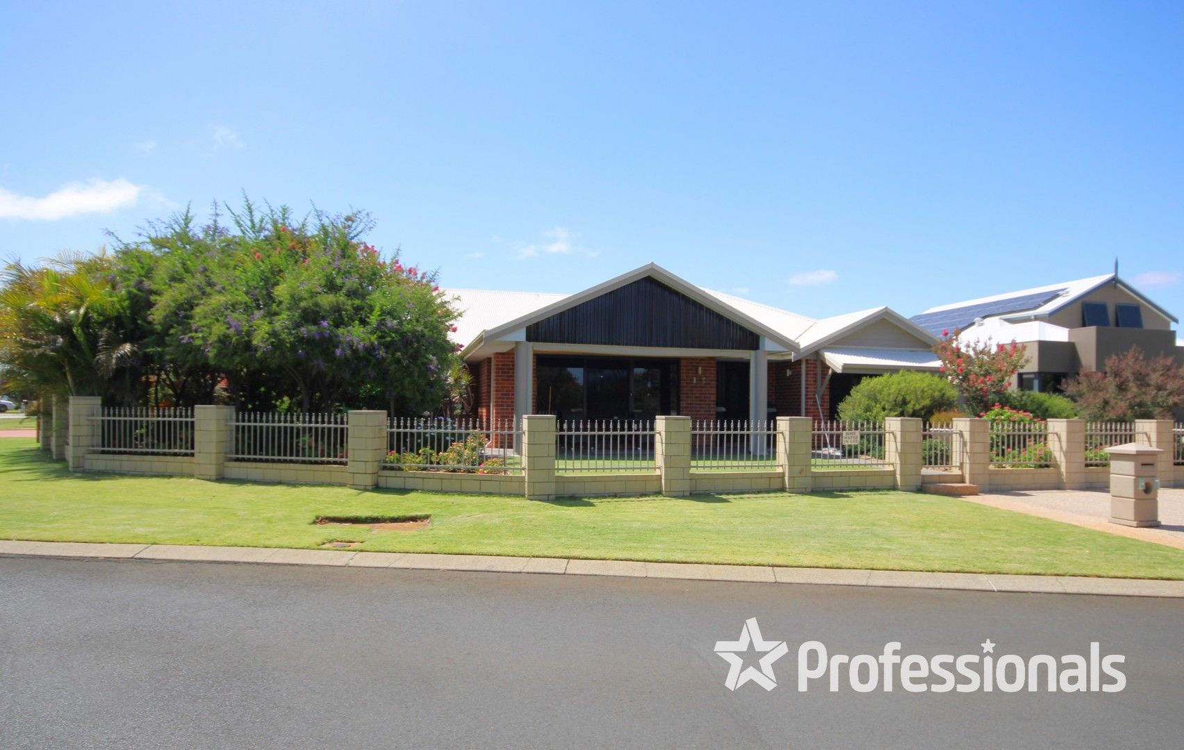 37 Tourmaline Ridge, Australind WA 6233, Image 0