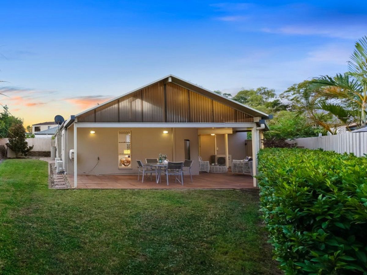 27 Olympic Place, Sinnamon Park QLD 4073, Image 2