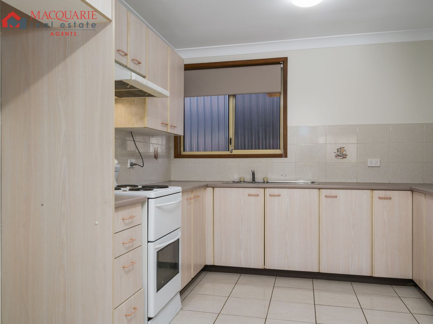 1/5 Nevil Way, Casula NSW 2170, Image 1