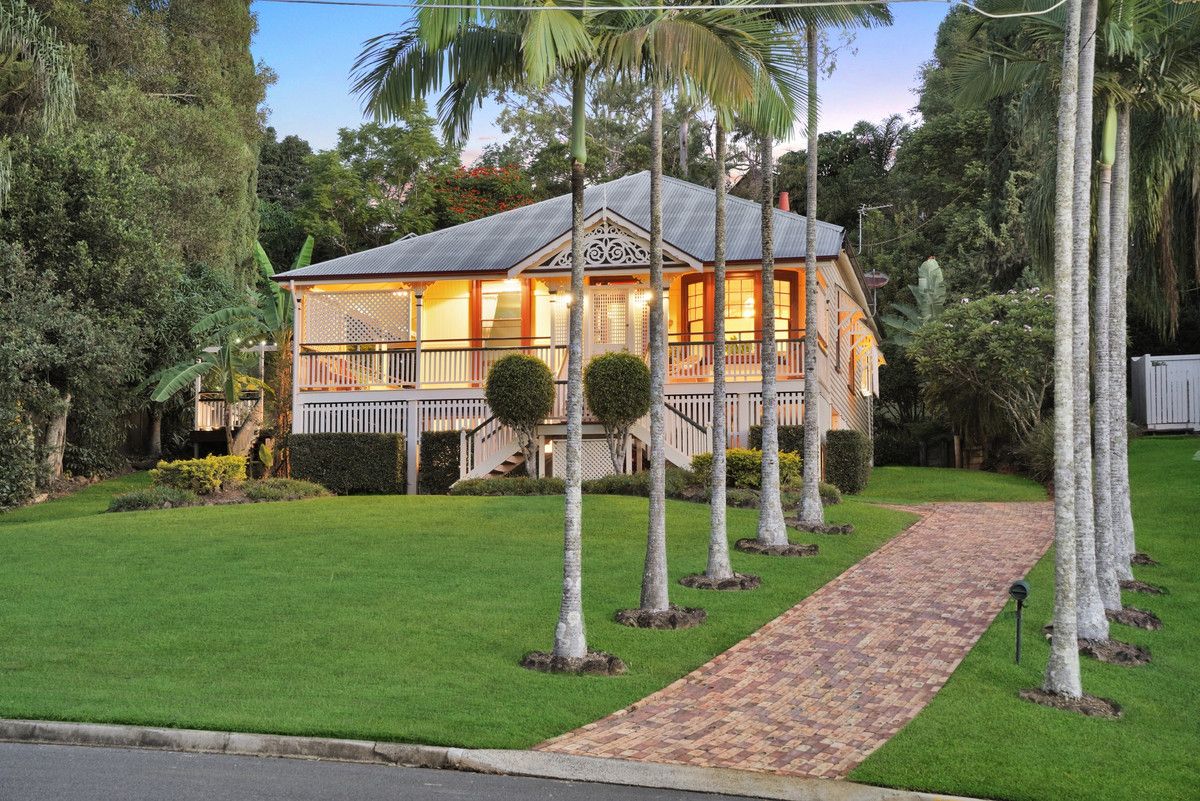 14 Plantation Road, Burleigh Heads QLD 4220, Image 2