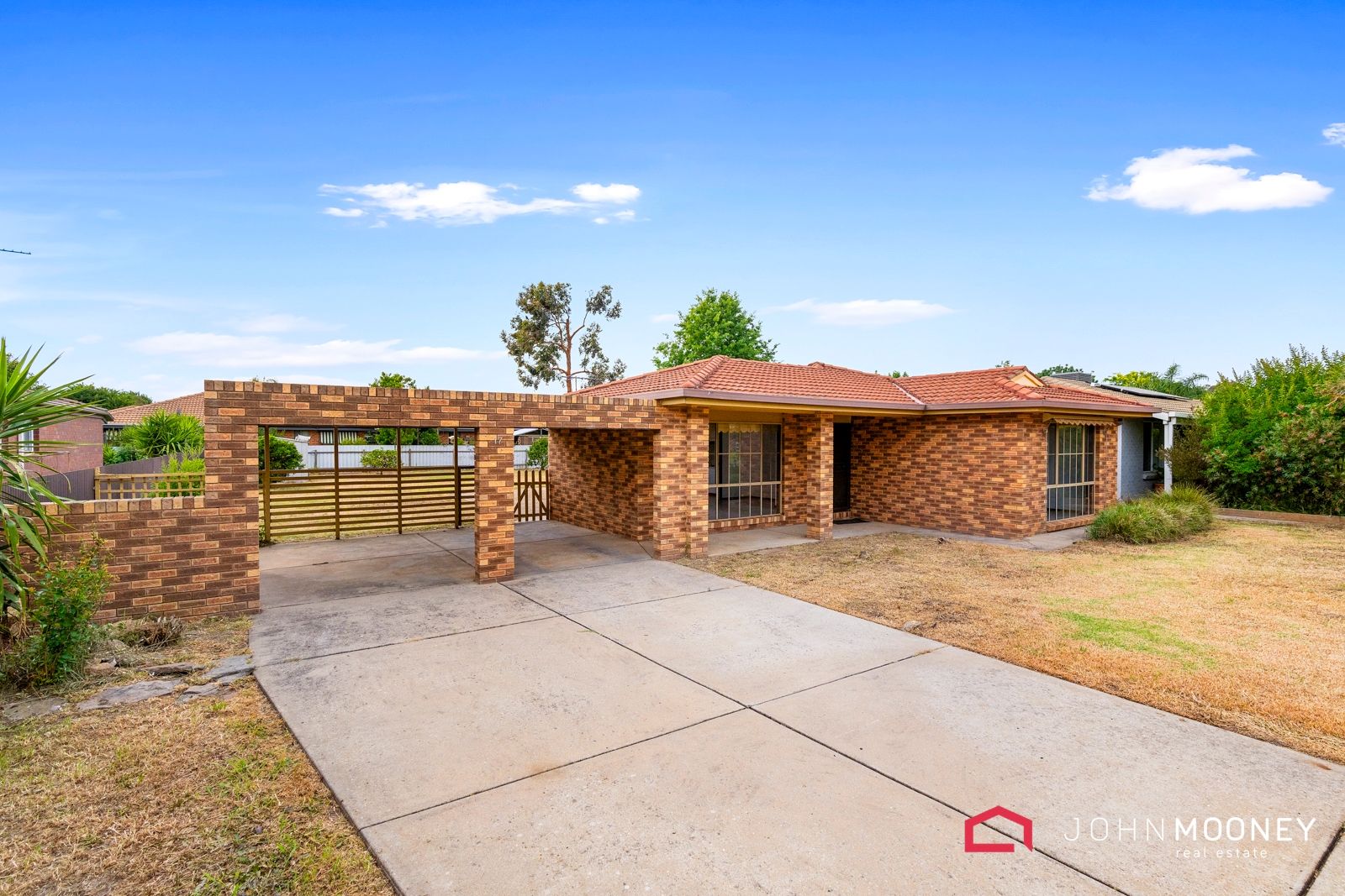 17 Wiradjuri Crescent, Wagga Wagga NSW 2650, Image 1