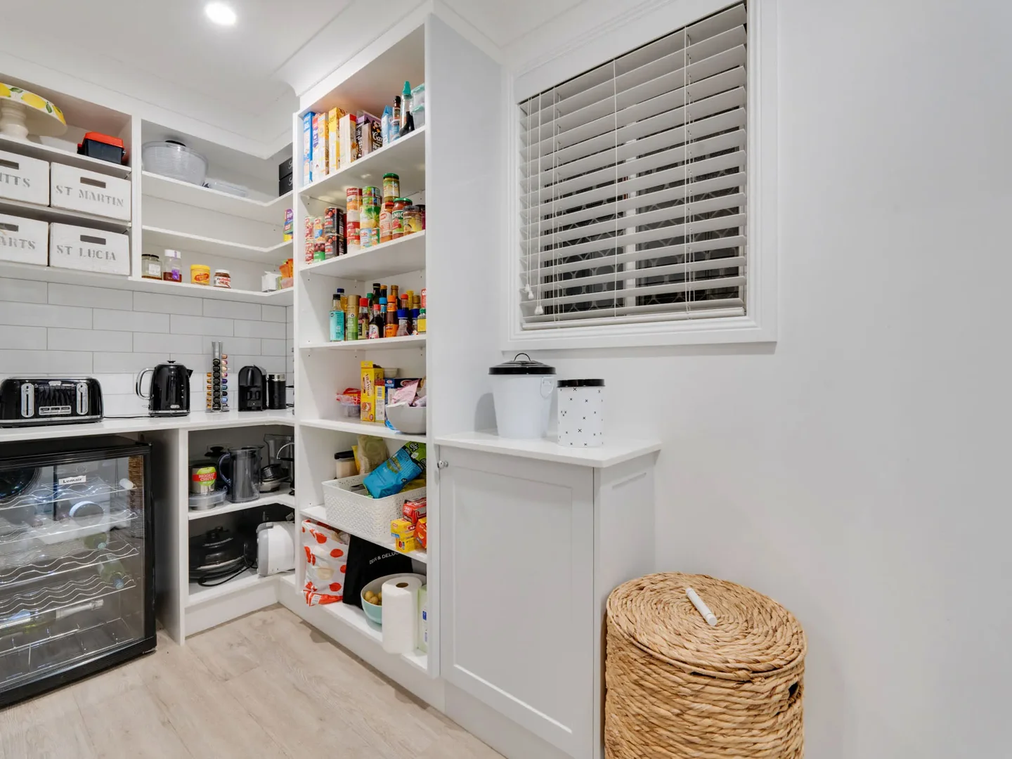 Additional image 5 of 17 Salerno Street, Isle Of Capri QLD 4217