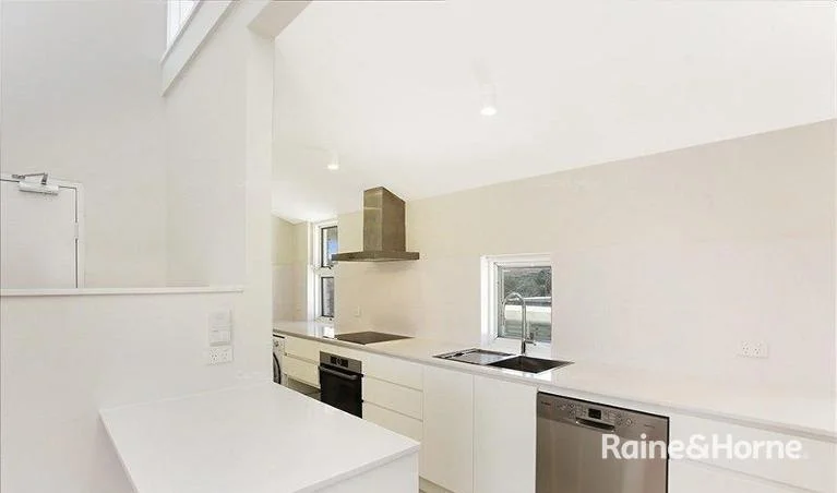 Additional image 2 of 5/32-34 Hastings Parade, North Bondi NSW 2026