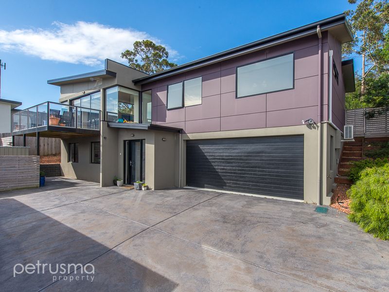 2/572 Oceana Drive, Howrah TAS 7018, Image 0