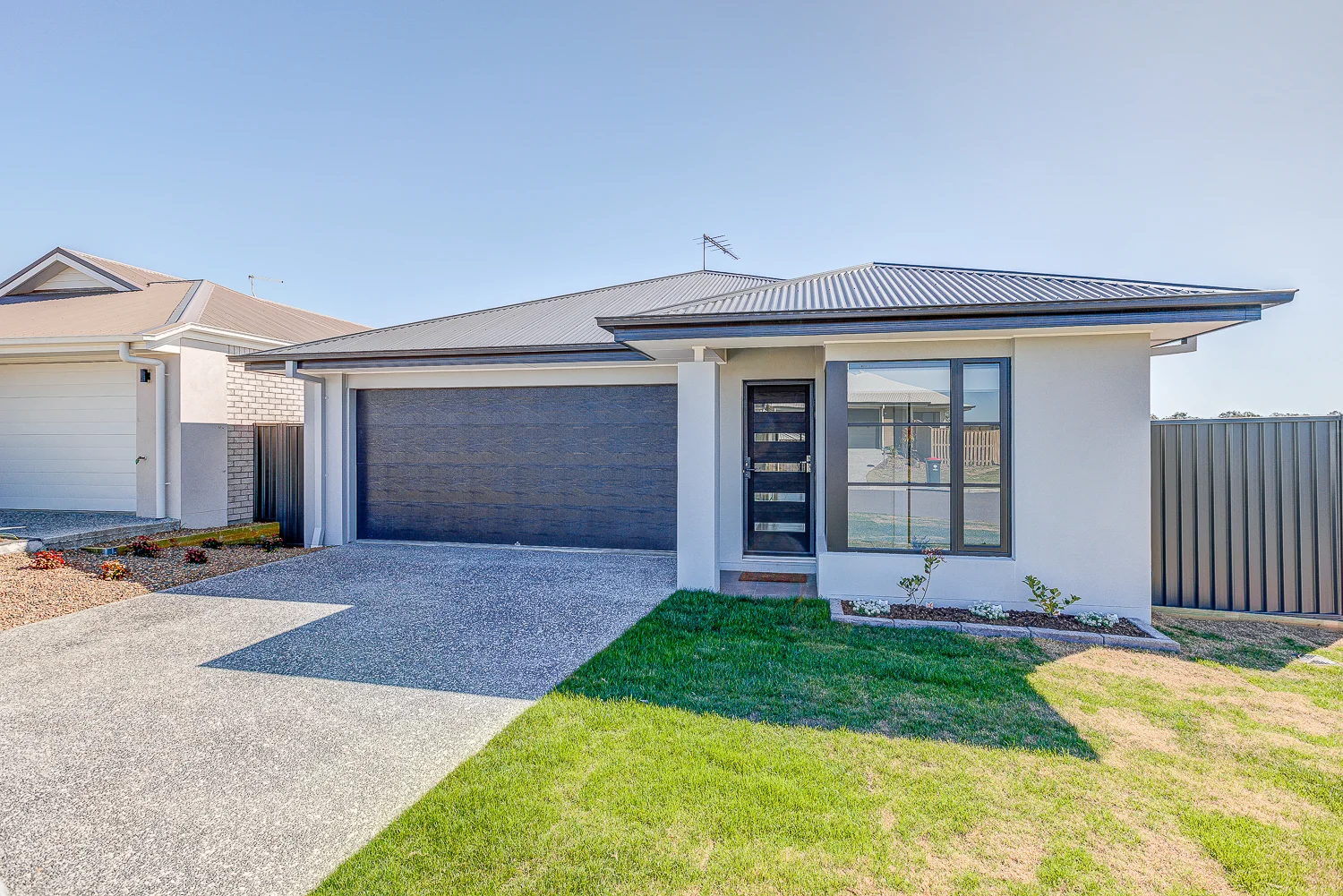 1 Haystack Close, Park Ridge QLD 4125