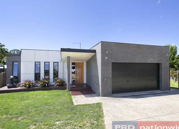 9 Whistler Close, Brown Hill VIC 3350