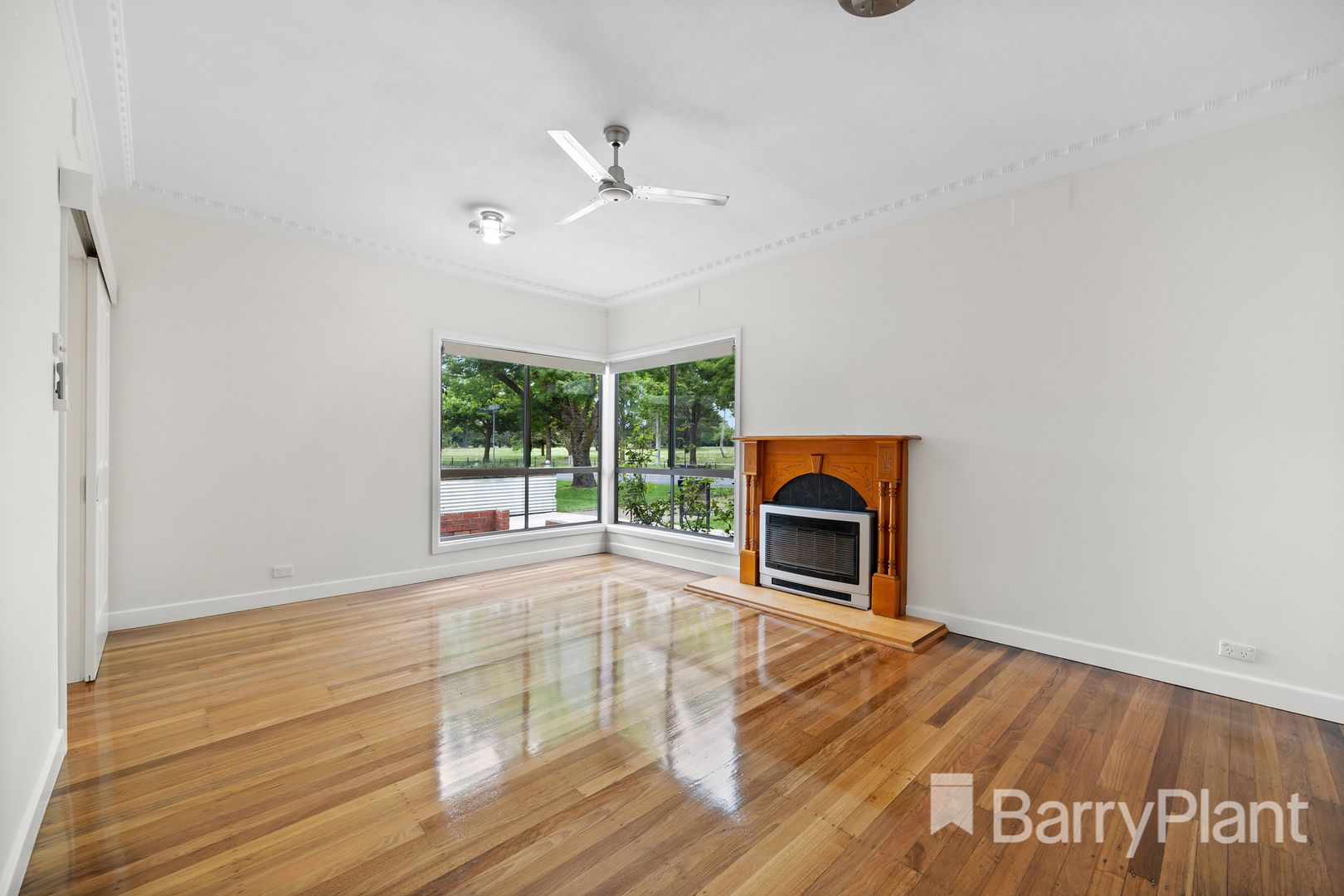 213 Russell Street, Newington VIC 3350, Image 1