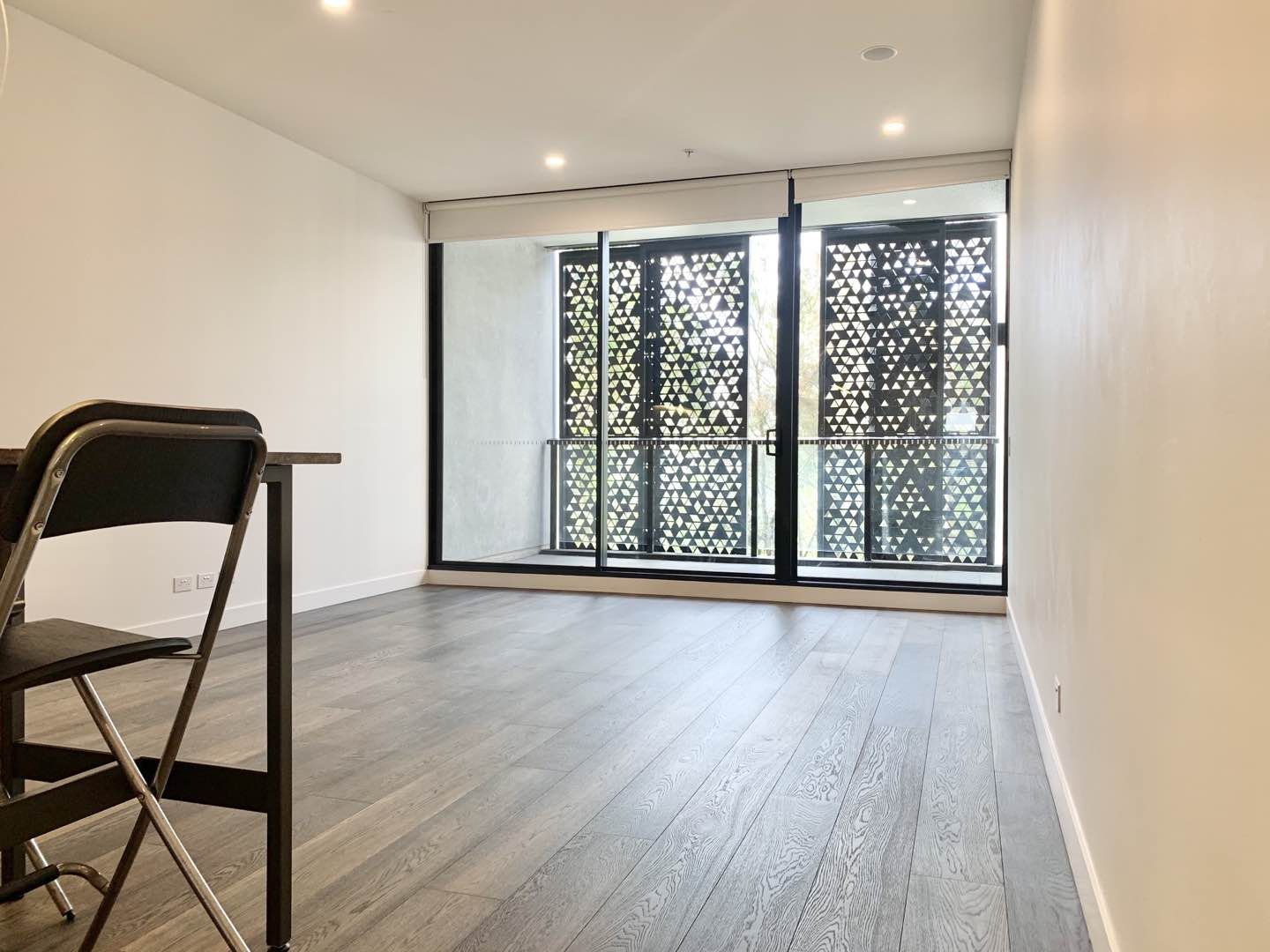 2 bedrooms Apartment / Unit / Flat in 501/6 Thread Lane WATERLOO NSW, 2017
