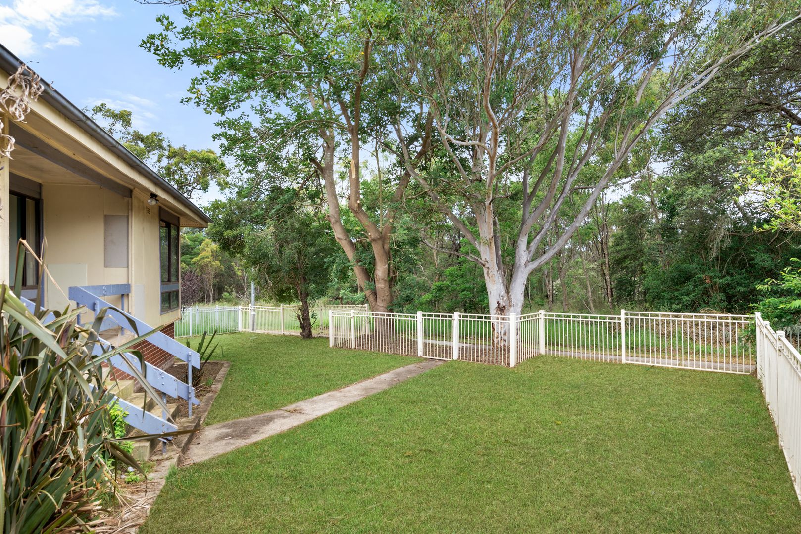 8 Foxlow Place, Airds NSW 2560, Image 1