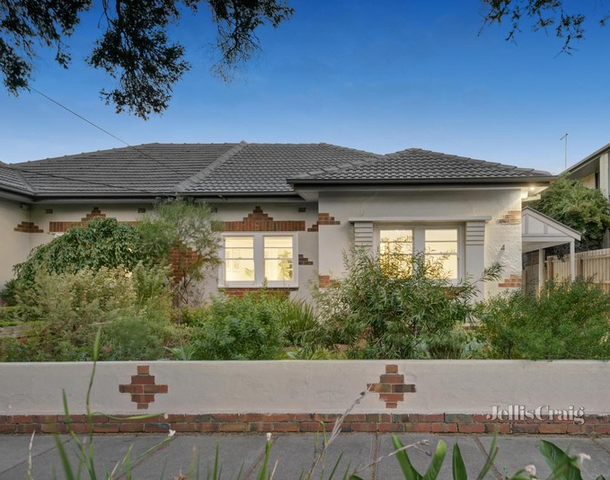 4 Poplar Grove, Carnegie VIC 3163