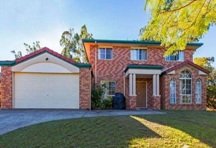 5 bedrooms House in 37 Aberdeen Place UPPER KEDRON QLD, 4055