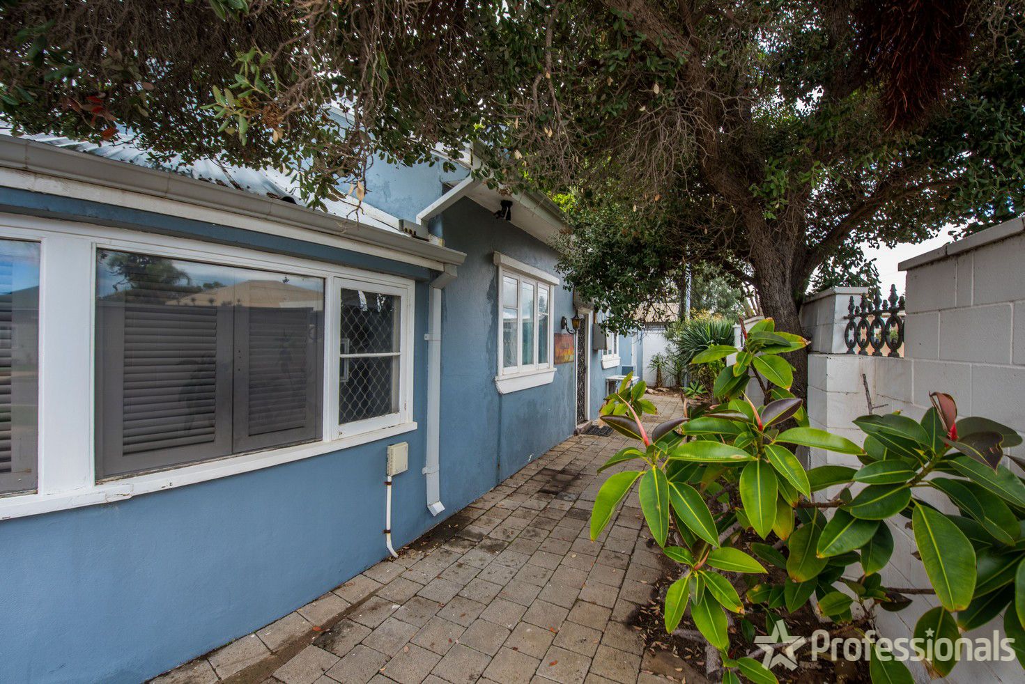 146 Shenton Street, Beachlands WA 6530, Image 2