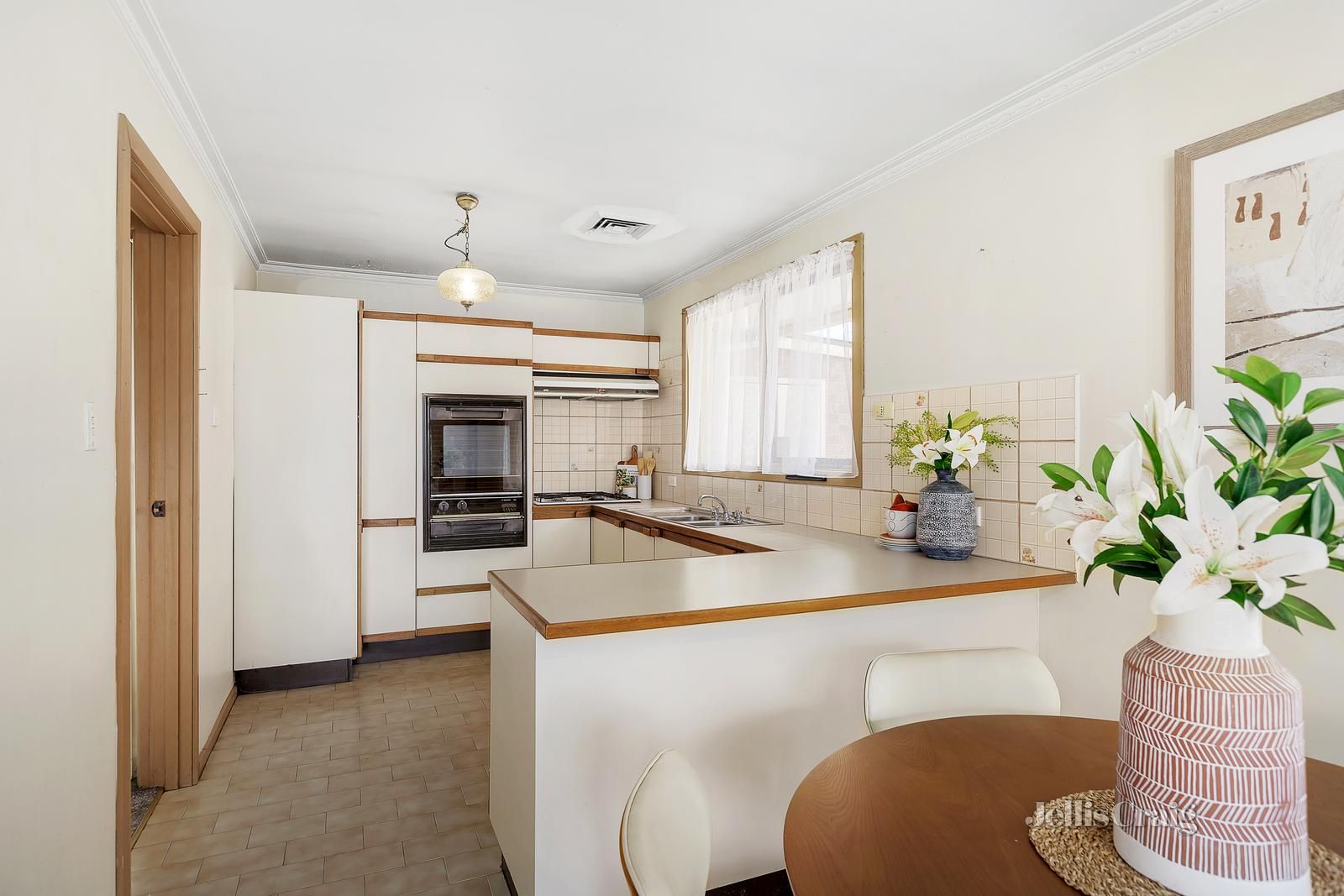 1/577 Whitehorse Road, Mitcham VIC 3132, Image 2