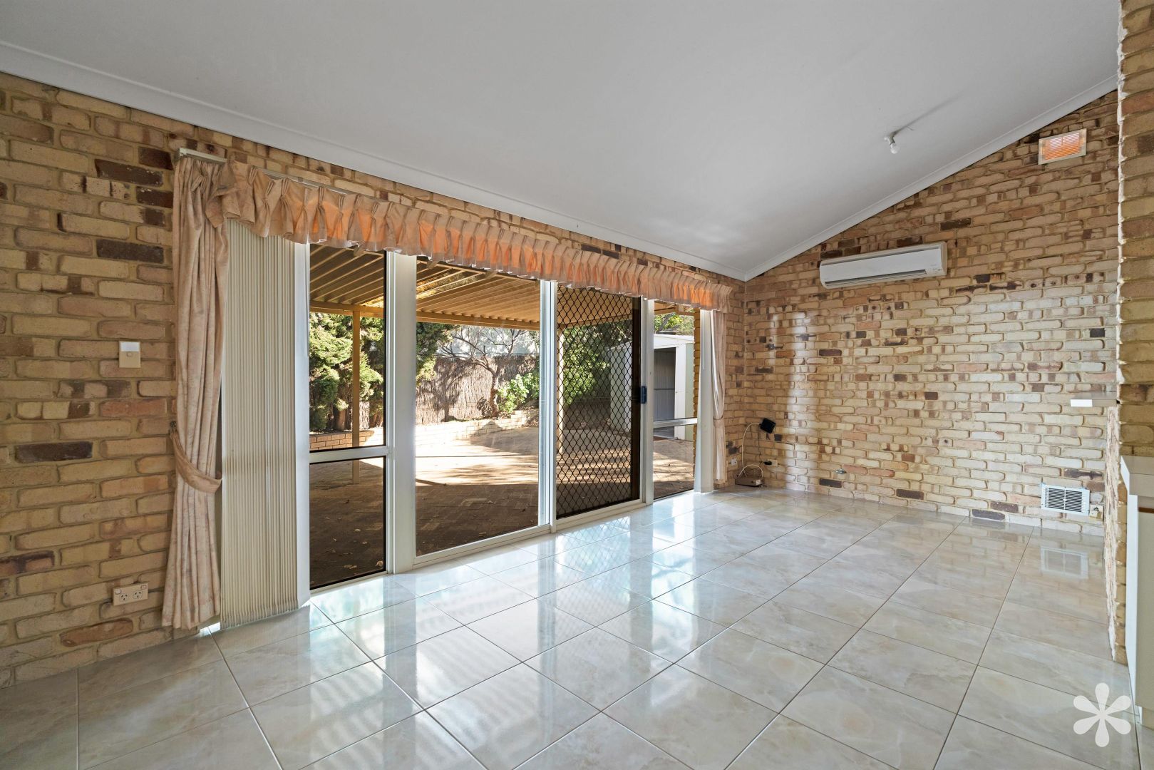 14 O'Rourke Close, Murdoch WA 6150 House For Rent Domain