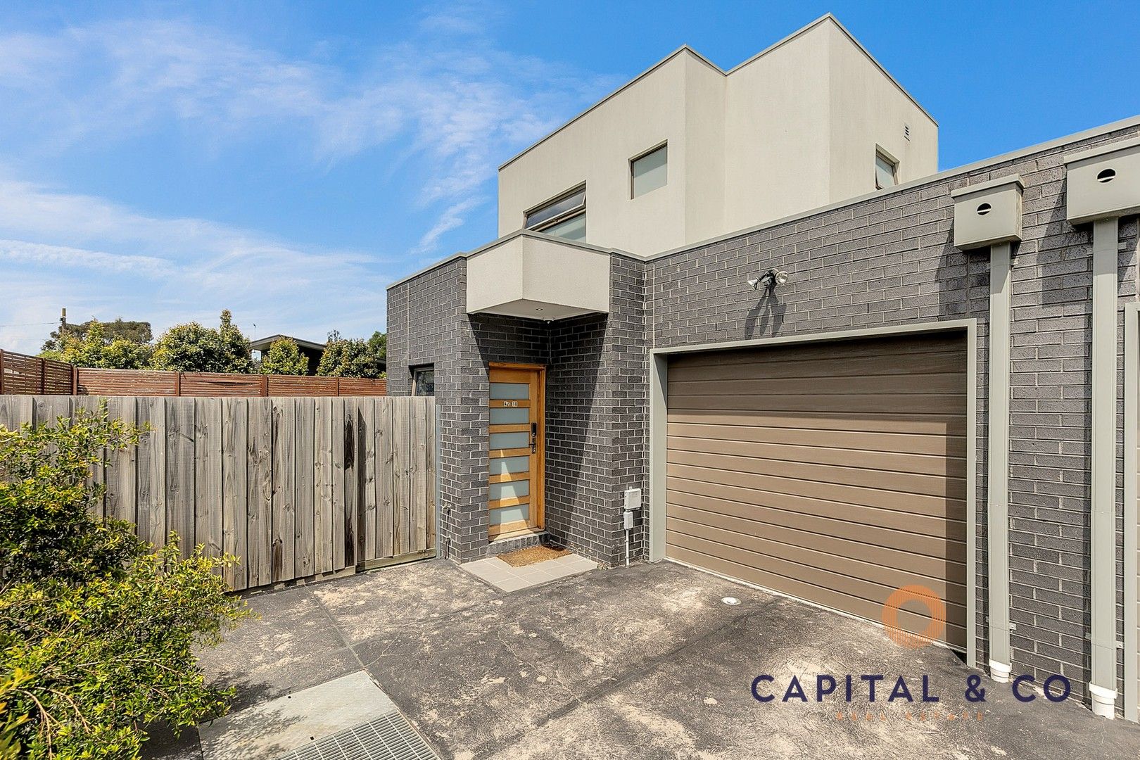 2 bedrooms Townhouse in 4/10 Blackwood Parade HEIDELBERG WEST VIC, 3081