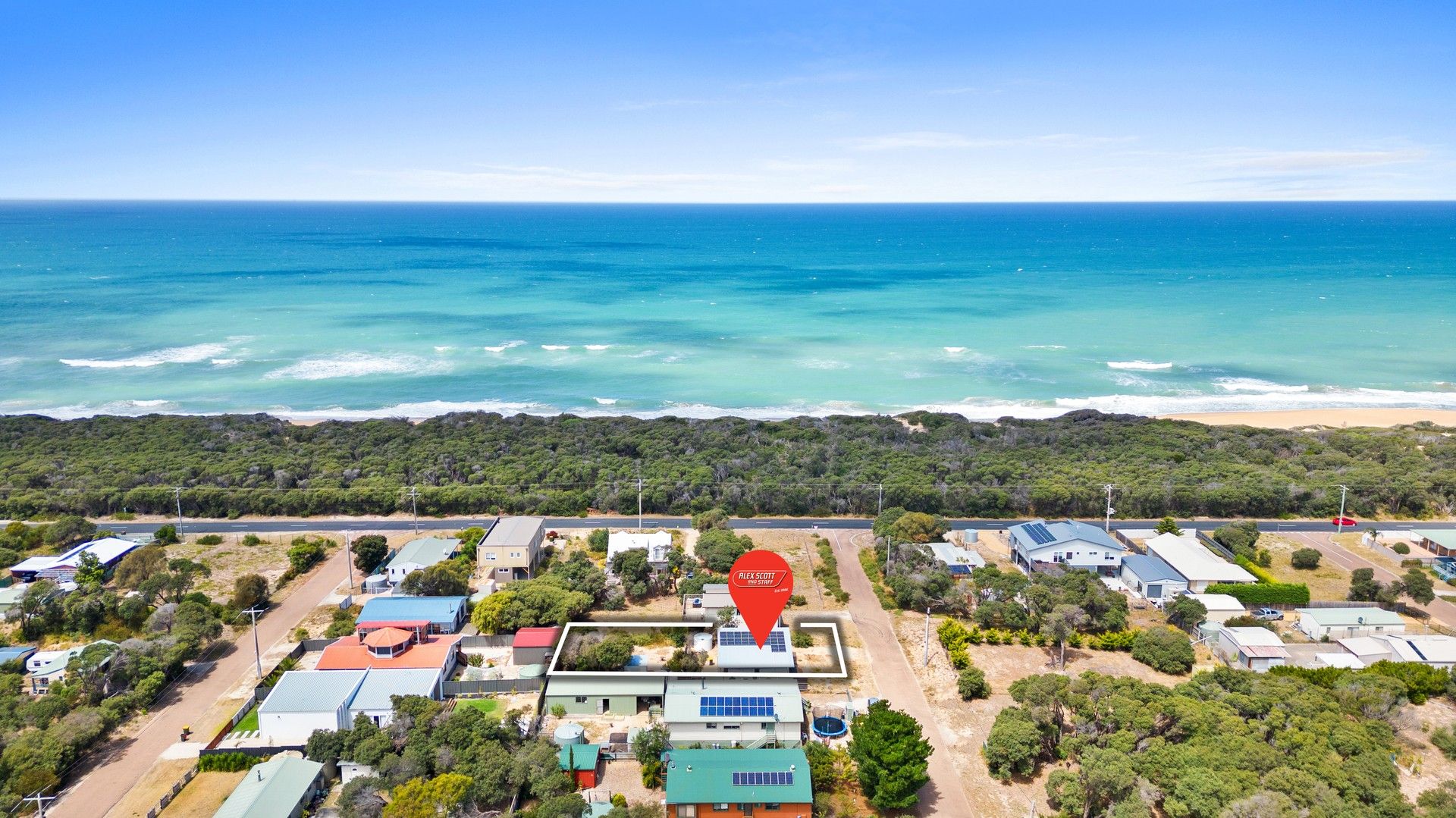 6 Wave Cap Court, Golden Beach VIC 3851 Domain