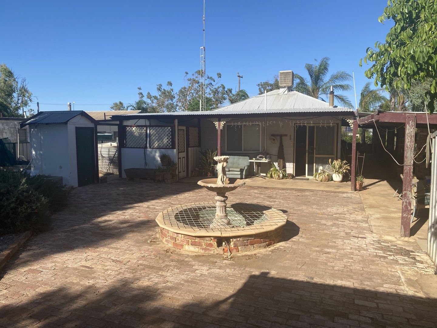 2 Woodhouse St, Wubin WA 6612 Domain