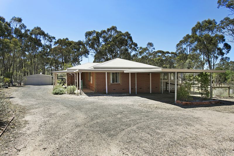 301 Somerset Park Road, Junortoun VIC 3551, Image 0