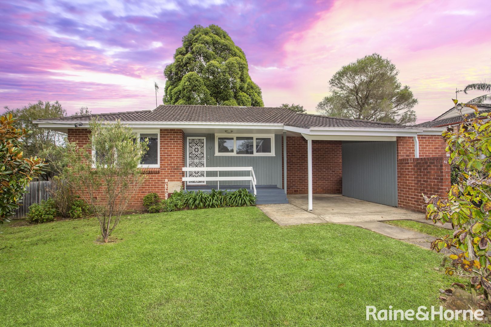 11 Alfred Street, Bomaderry NSW 2541