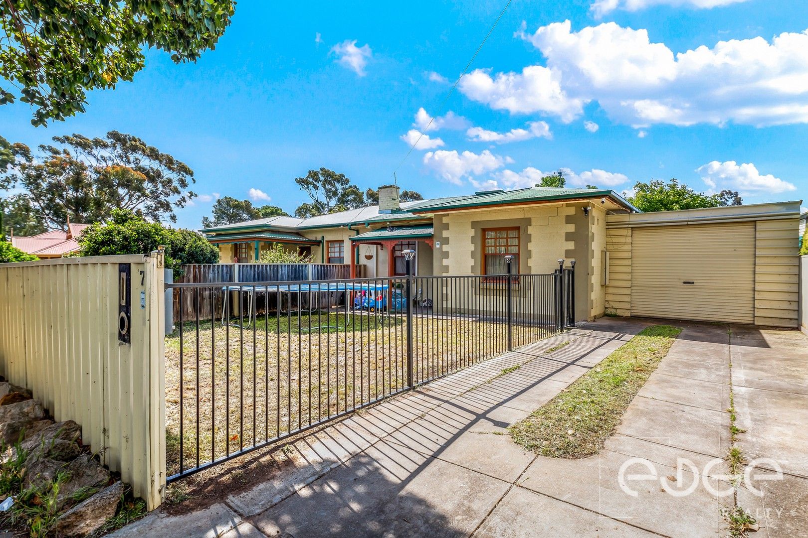 7 Knighton Road, Elizabeth North SA 5113, Image 0