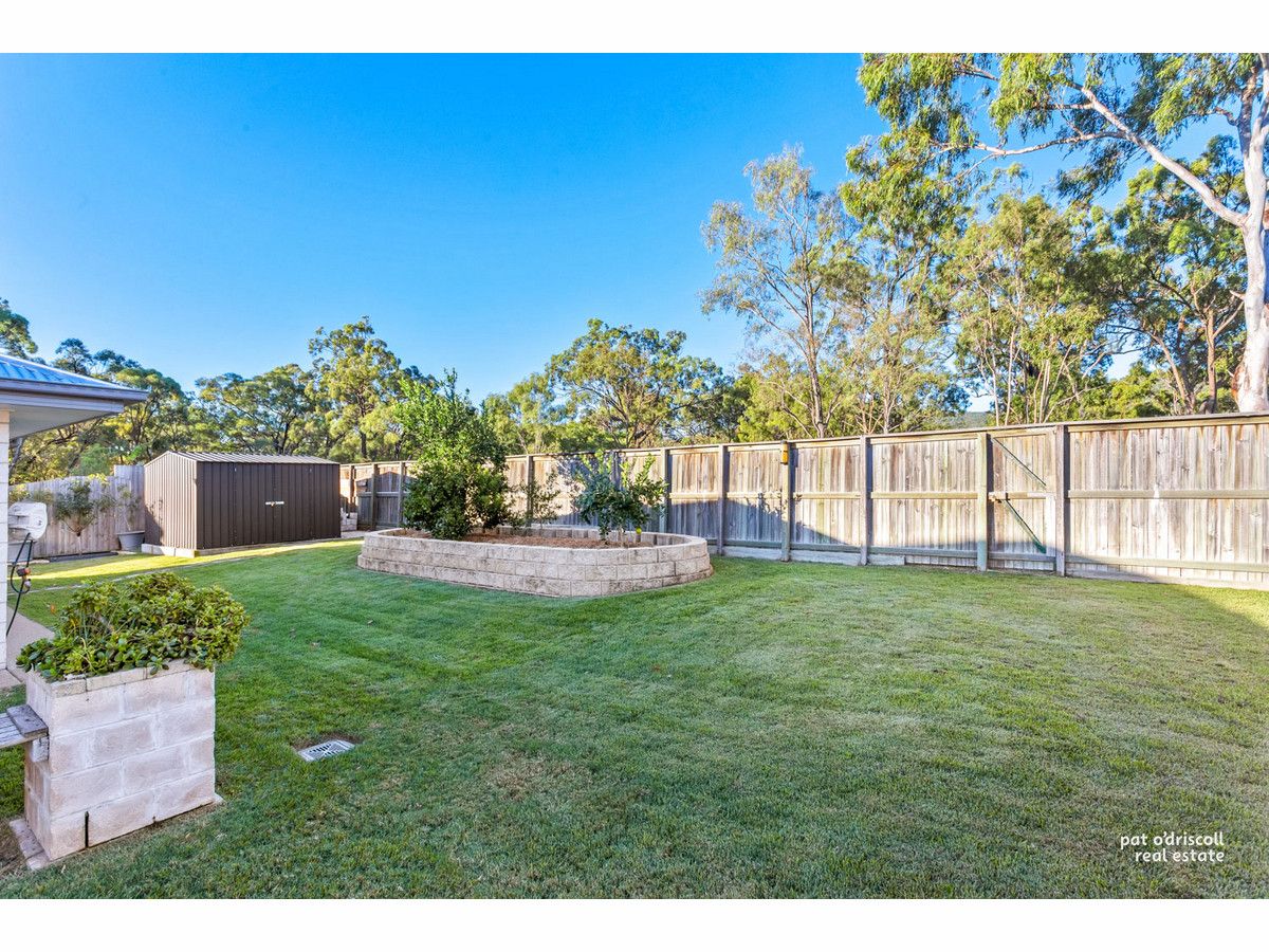 52 Belbowrie Avenue, Norman Gardens QLD 4701, Image 2