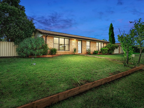 57 Jeffrey Avenue, St Clair NSW 2759