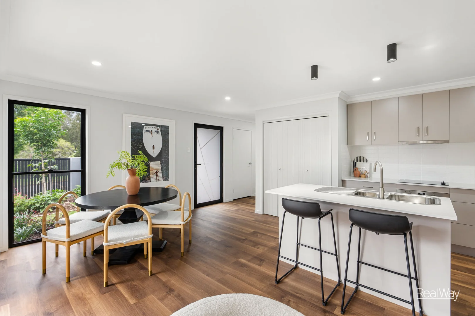 Additional image 4 of 1/221 Mackenzie Street, Centenary Heights QLD 4350