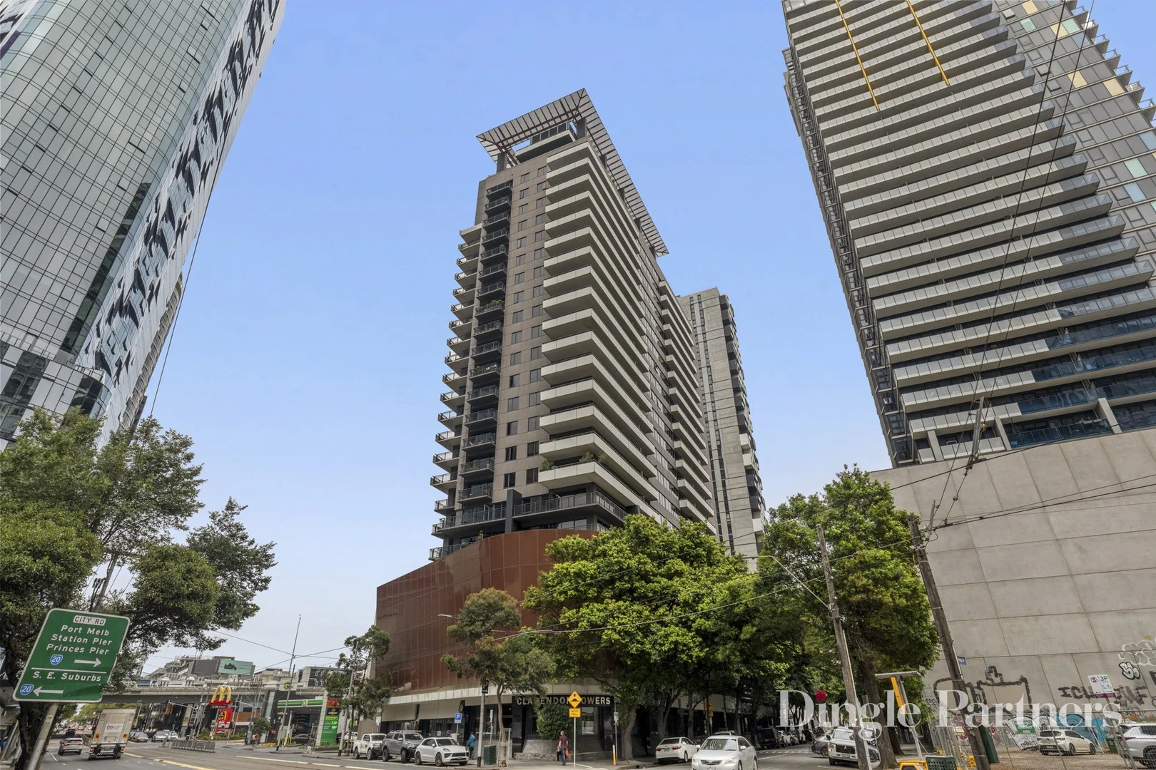 1008/80 Clarendon Street, Southbank VIC 3006
