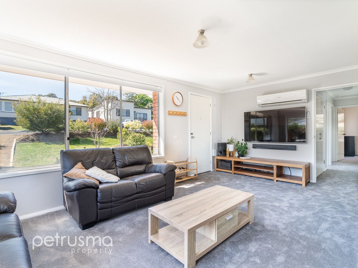 25 Kenton Road, Geilston Bay TAS 7015, Image 2