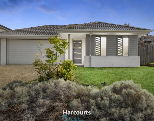 33 Lone Pine Drive, Mernda VIC 3754