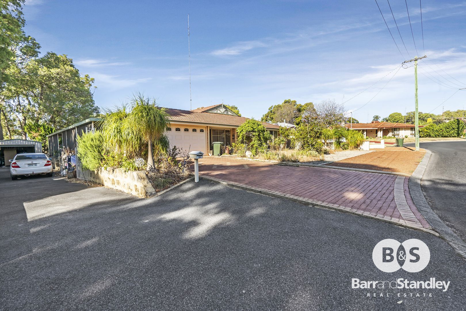 27 Alexander Drive, Waroona WA 6215, Image 2