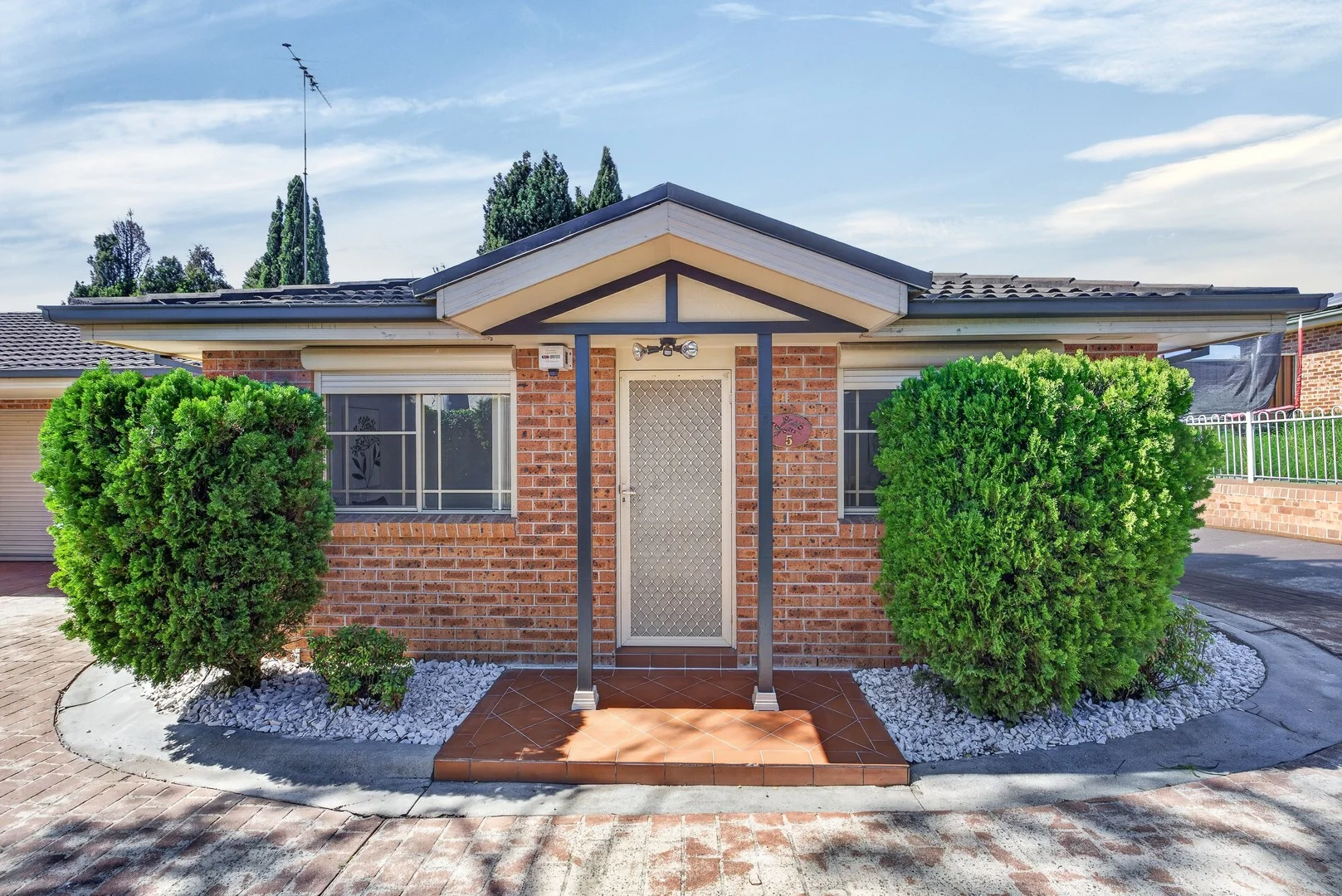 Primary image of 5/75 Gilba Road, Girraween NSW 2145