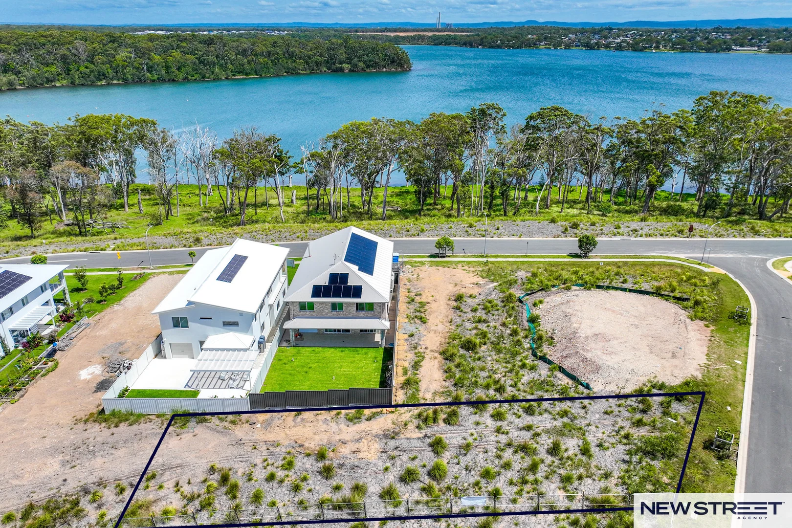 Additional image 11 of 5 Havana Way, Nords Wharf NSW 2281