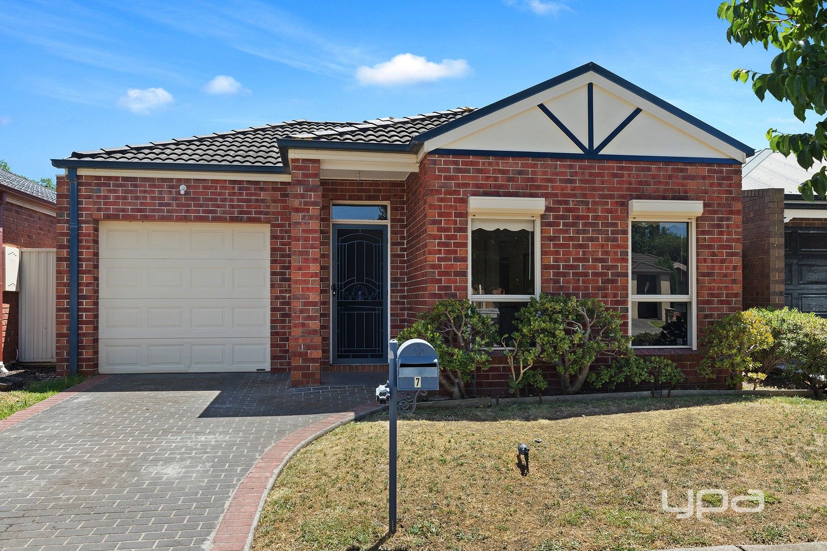 7 Clarendon Wynd, Caroline Springs VIC 3023, Image 0